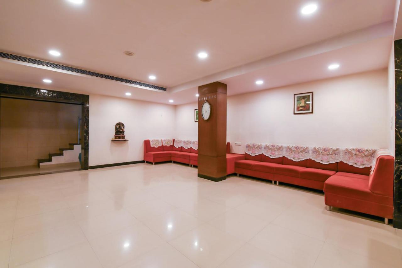 Balaji Grand Kakinada Exterior photo