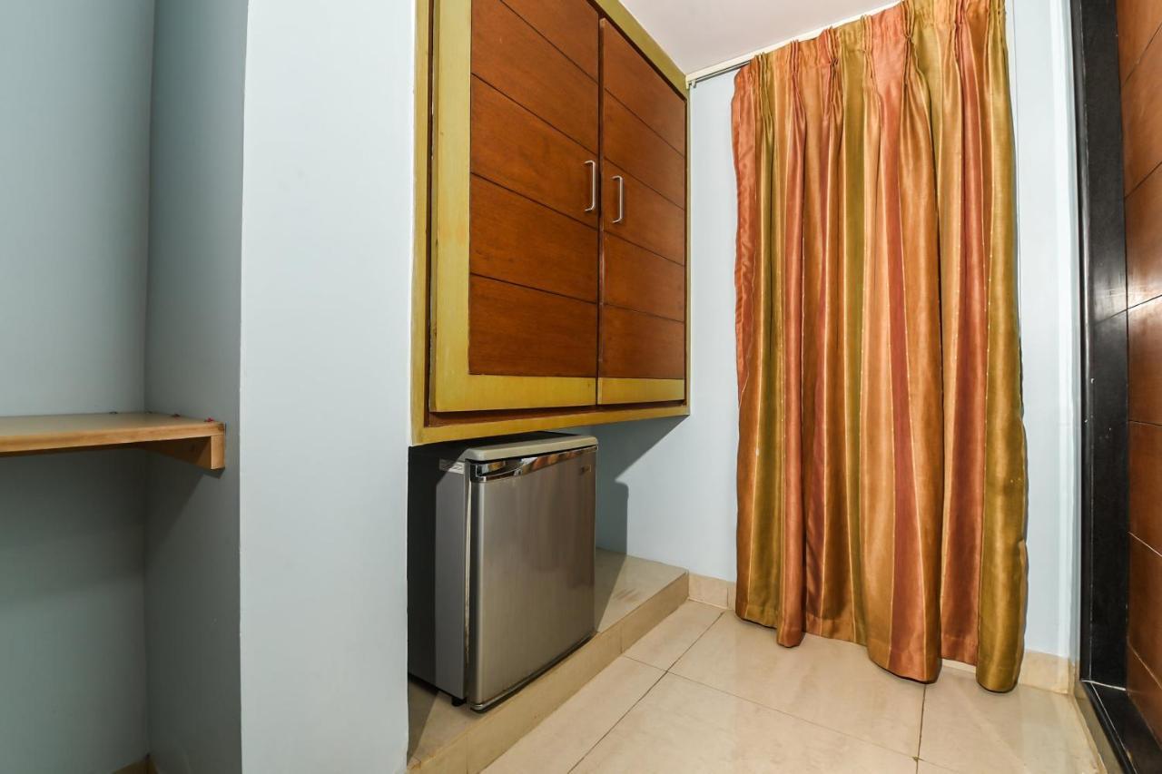 Balaji Grand Kakinada Exterior photo